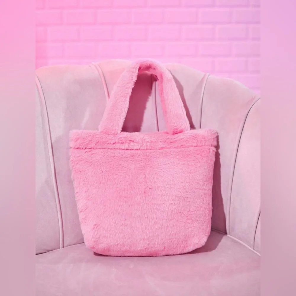 ✨NWOT GIRLS ROCK FASHIONABLE PINK‎ HANDBAG ✨